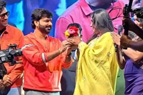 Pawan Singh Touch Buddy Song