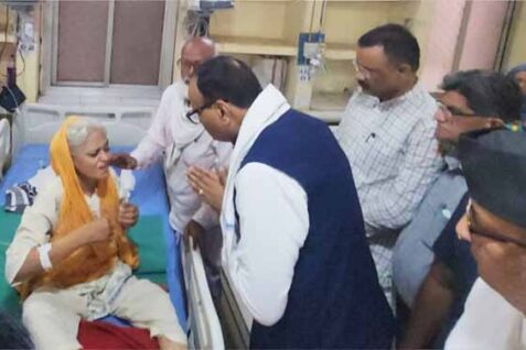 deputy-cm-inspected-varanasi-hospital-slams-officials